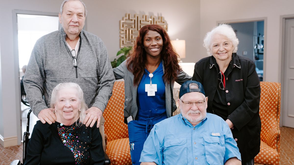 How Staff-Resident Relationships Thrive in Small Homes
